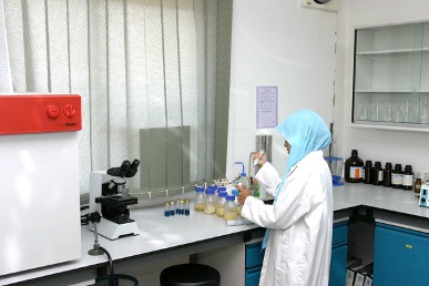 Laboratory to monitor compliance with Salmonella Control Protocol and quality control of raw materials used for feed processing
